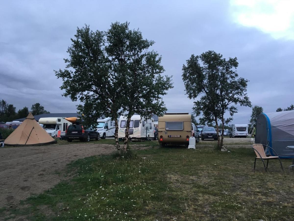 Fjordutsikten Motell & Camping As Lakselv Buitenkant foto